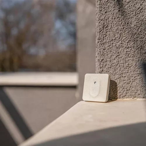 Shelly BLU H&T ZB – outdoor humidity and temperature sensor, Bluetooth, Zigbee, ivory