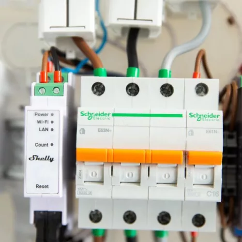 Shelly PRO 3EM-120A next generation professional 3-phase energy meter with contactor control