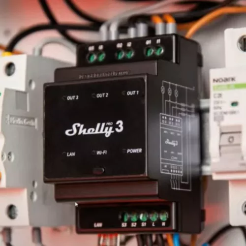 Shelly PRO 3 WiFi + Ethernet 3-gang smart relay switch with DIN-rail support