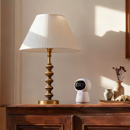 Aqara G350 CAMERA HUB – Smart pan/tilt/zoom camera with AI-powered face and pet recognition, Wi-Fi, Zigbee + Thread, Matter support, white (CH-C14D)
